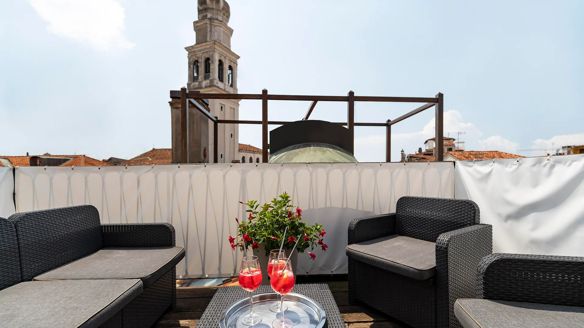 Guest house Palazzo Schiavoni Residenza D'Epoca & Suite-Apartments Venice