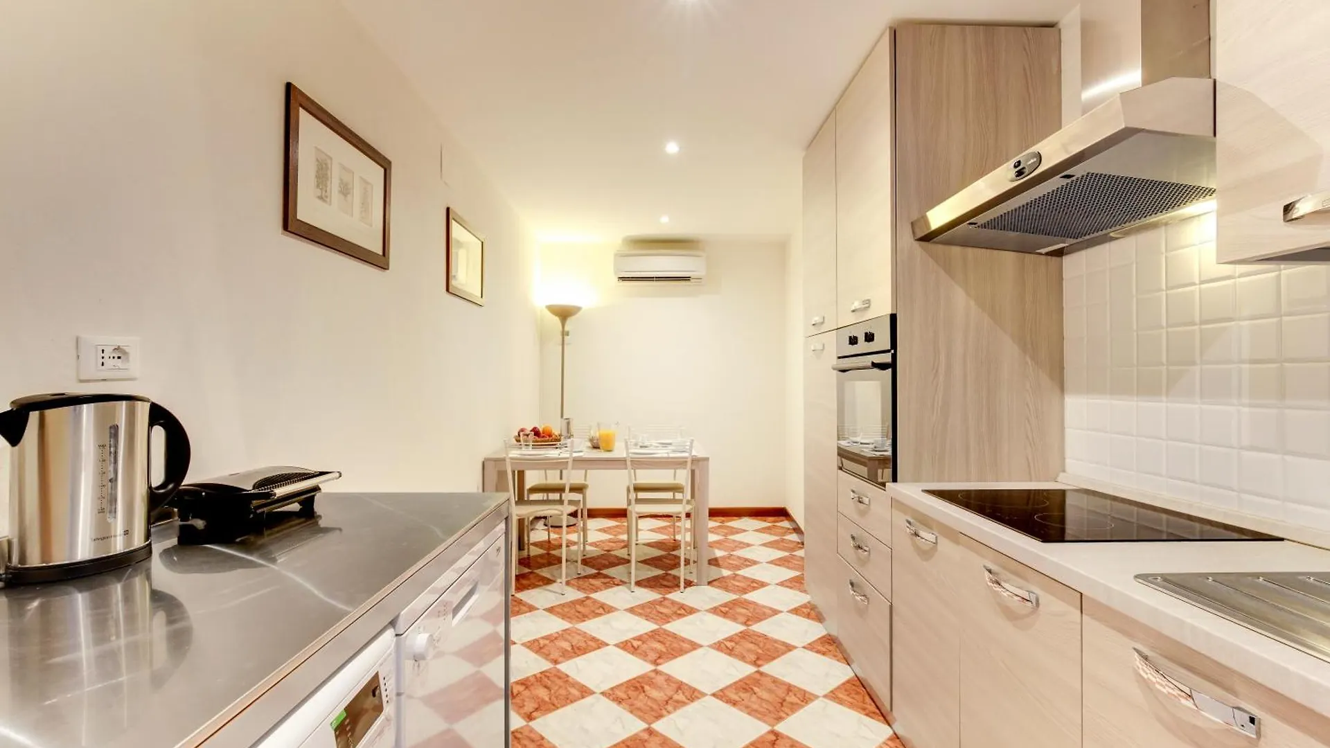 Palazzo Schiavoni Residenza D'Epoca & Suite-Apartments Venice Guest house